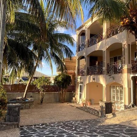 Villa Palmistes Apartment 拉高莱特 外观 照片